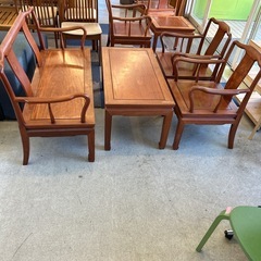 サ2510-406 唐木家具風 応接間セット 椅子2脚ベンチ付き ※バラ売り不可 キズ汚れ有りの画像