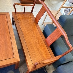 サ2510-406 唐木家具風 応接間セット 椅子2脚ベンチ付き ※バラ売り不可 キズ汚れ有りの画像