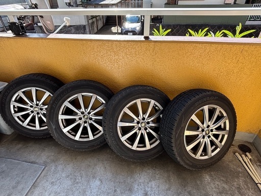 ［再値下げ］スタッドレスタイヤ225/60/R17