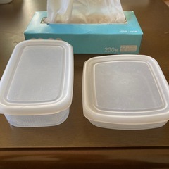 タッパー5個の画像