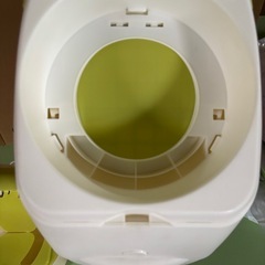 おしり拭きと臭わないゴミ箱の画像