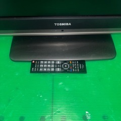 TOSHIBA 液晶テレビ 37インチの画像