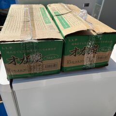 炭・オガ炭　10キロの画像