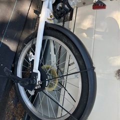 折りたたみ自転車の画像