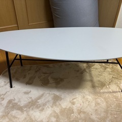定価約33,000円 北欧風／楕円ローテーブル 幅130cmの画像