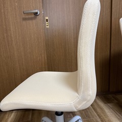 美品　　高さ調節可能オフィス用椅子の画像