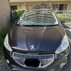プジョー２０８ｉ低走行　車検2年付き