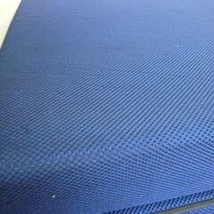 未使用/新品　開封品　 マットレス シングル 厚10cm　高反発　密度25D 硬さ190N 三つ折り 敷布団 洗える　メッシュ　ネイビーの画像