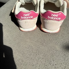 new balanceベビースニーカー
の画像