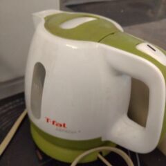 電子ポットの画像