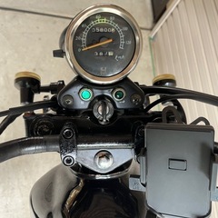 クインキー（QINGQI）トラッカー 200 セル始動 外車の画像