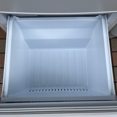 三菱冷蔵庫　MR-P17G-W　2ドア冷蔵庫 168L　22年製の画像