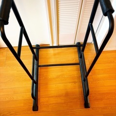 【美品】STEADY ぶら下がり健康器／懸垂・腹筋・ストレッチ・自宅トレーニングに最適の画像