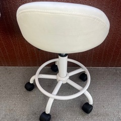 エイ・アイ・エス(AIS) キッチンチェア キャスター付 レッド ADT-007 の画像