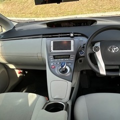 トヨタ　プリウス　S 車検R9年６月までの画像