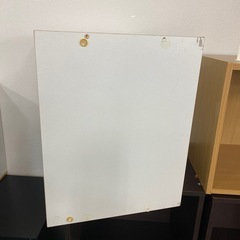 R95 白いカラーボックス一個の画像