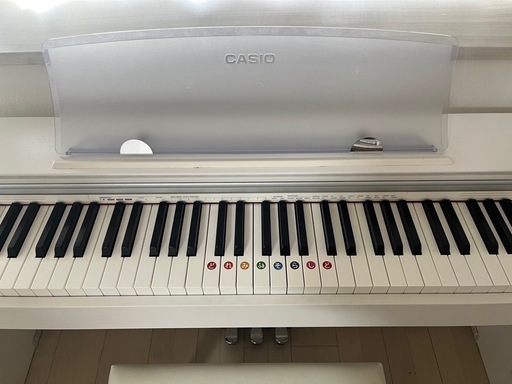 ピアノ　ホワイト　CASIO