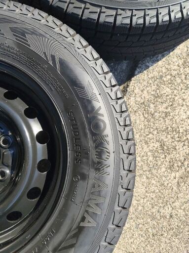 ハイエース用Yokohamaスタッドレス