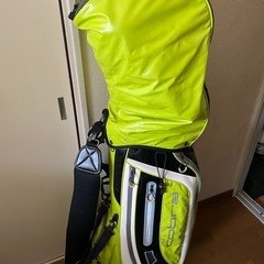 ゴルフクラブセット TaylorMade Srixon Titleistの画像