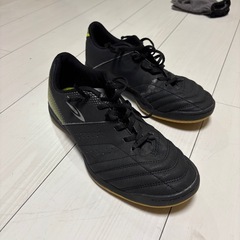 フットサルシューズ25.5cm全然使えます！の画像