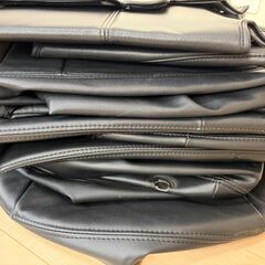 シートカバー１台分・エンジンフードカバーフロント、リア　ハイエース200系 標準ボディ用の画像