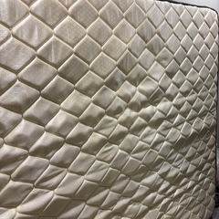 ニトリ クイーン マットレスの画像