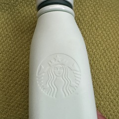 Starbucks シリコンボトルの画像