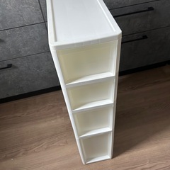 すきま収納　引き出しの画像