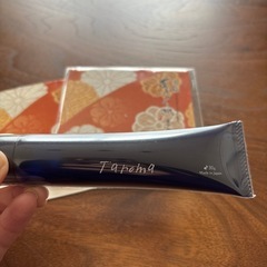 新品未使用ハンドクリーム　あぶらとり紙　の画像