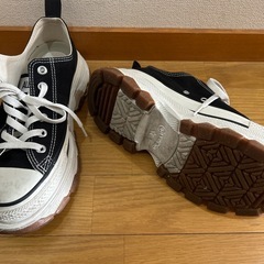 コンバース厚底　25.5cmの画像