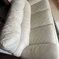 本革ソファーの画像