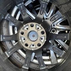 スタッドレスタイヤ+アルミホイールセット　215/60R17の画像