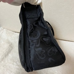 レディース ショルダーバッグ 軽量 大容量 黒 ブラックの画像