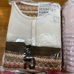 ユニクロ　ルームウェア　レディース　ＸＬ　４点セット　未使用の画像