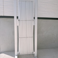 11月5日までの受け渡し限定！キャスター付き柵の画像