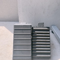 11月5日までの受け渡し限定！キャスター付き柵の画像