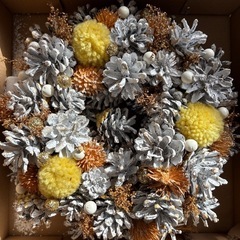 クリスマスリースの画像