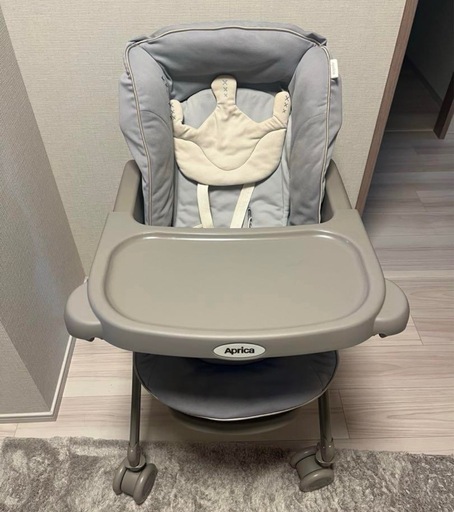 aprica ユラリズム　ハイローチェア