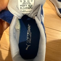 スニーカーの画像