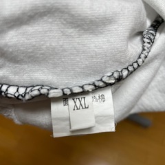 黒・茶・白のパーカー〘ホームクリーニング済み〙の画像