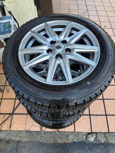 スタッドレスタイヤ+アルミホイールセット　175/65R15