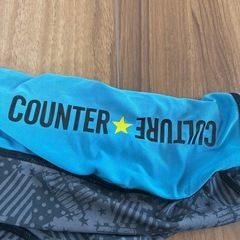 あげます　ラッシュガード　半袖　140の画像