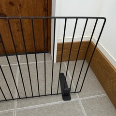 アイリスオーヤマ ペットフェンス ペットゲート P-SPF-94 ブラウン/幅90cm(ロータイプ) 幅90×高さ40cm  の画像