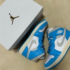 NIKE AIR JORDAN スニーカーの画像