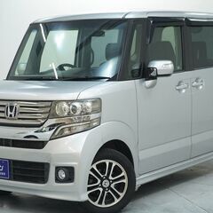 👌自社ローン😘超人気軽自動車の入庫！シルバーの外装に、ターボエンジン！！の画像