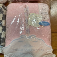 ユニクロ　ふわふわ部屋着　ＸＬ　４点セットの画像