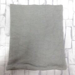( M-1007 )king penguin リバーシブルネックウォーマー 男女兼用 ニット なめらか グレー 中古の画像