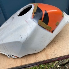 CBR600RR 05-06 タンクカバー　フロントフェンダーの画像