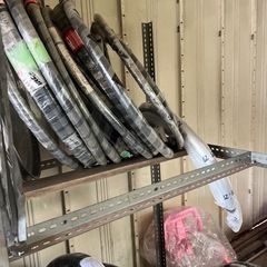 自転車タイヤ椅子カゴの画像