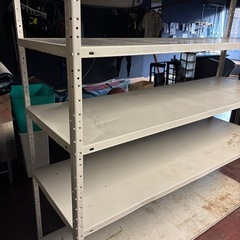 スチールラック　棚の画像